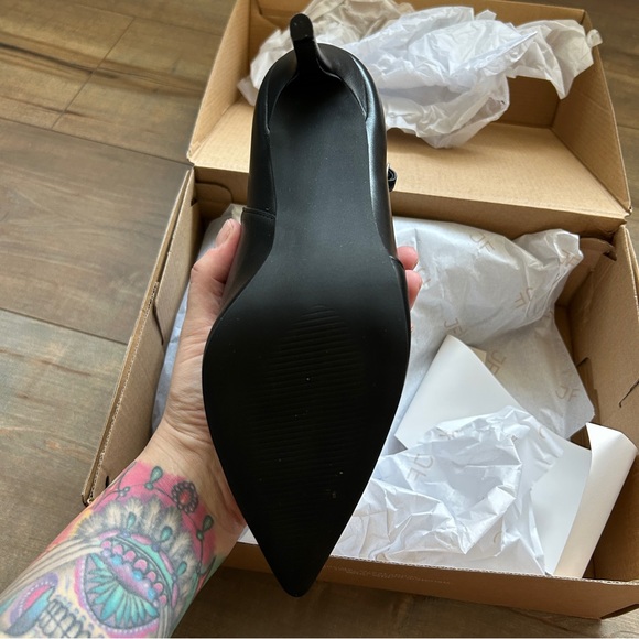 NIB JustFab ‘Irina’ Cut-Out Bootie - Picture 5 of 7